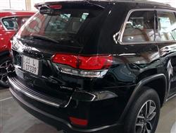 جیپ گراند شیرۆکی